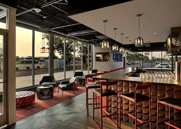 Midway Airport S By Ihg Hotel Chicago